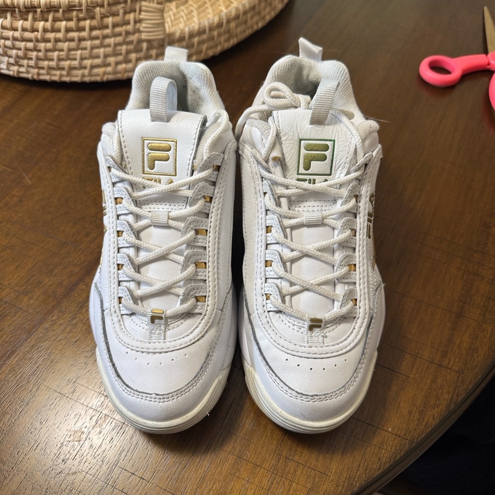 Fila DISRUPTOR 2 Women’s Gold metallic & White Sneakers. Sz 6. - Picture 5 of 9